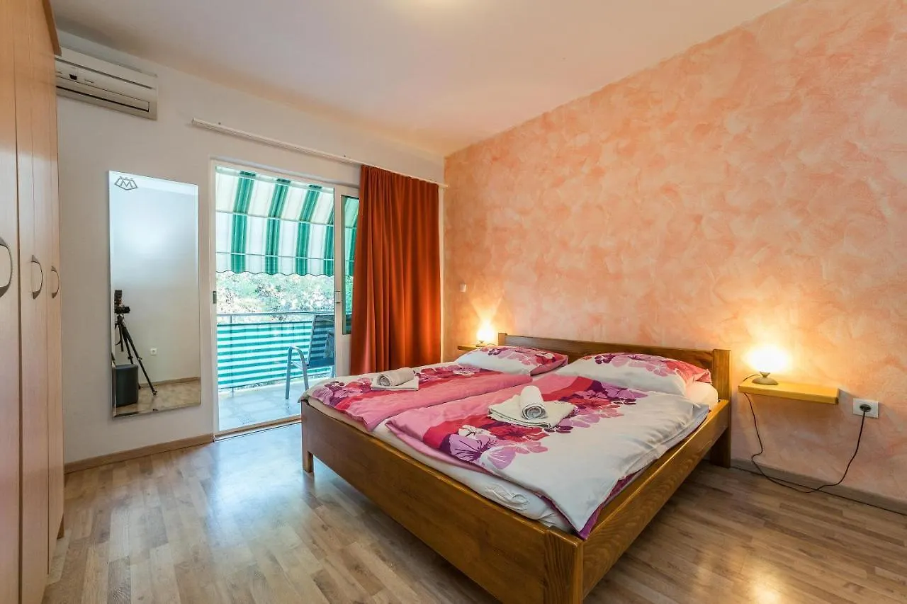 Guest House Malenica Sukosan Croatia